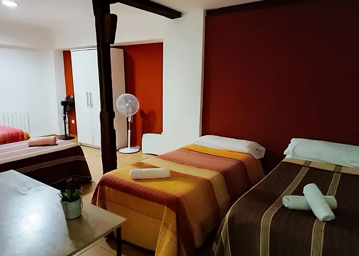 Corrala De San Anton. Sencillo Apartamento En Pleno Centro